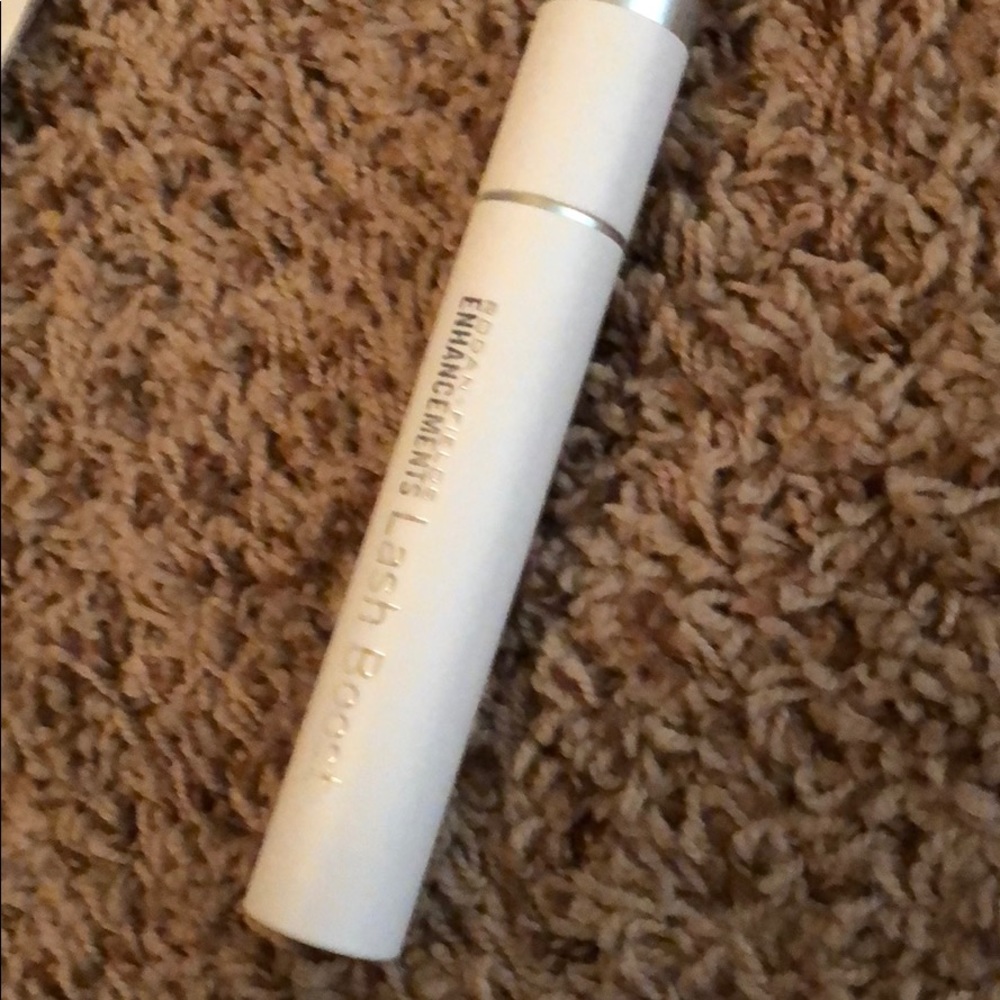 Rodan + fields lash boost plus free sample